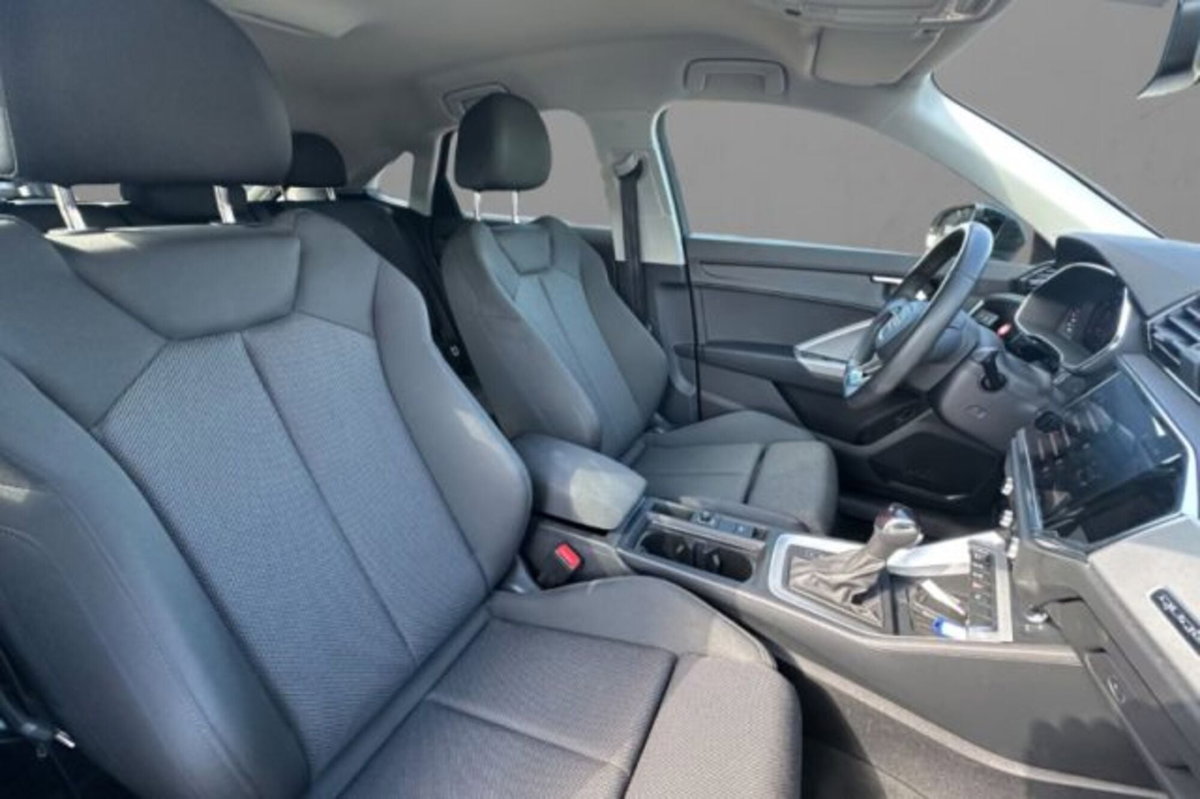 Audi Q3 Sportback 40 TDI quattro S tronic S line edition (6)