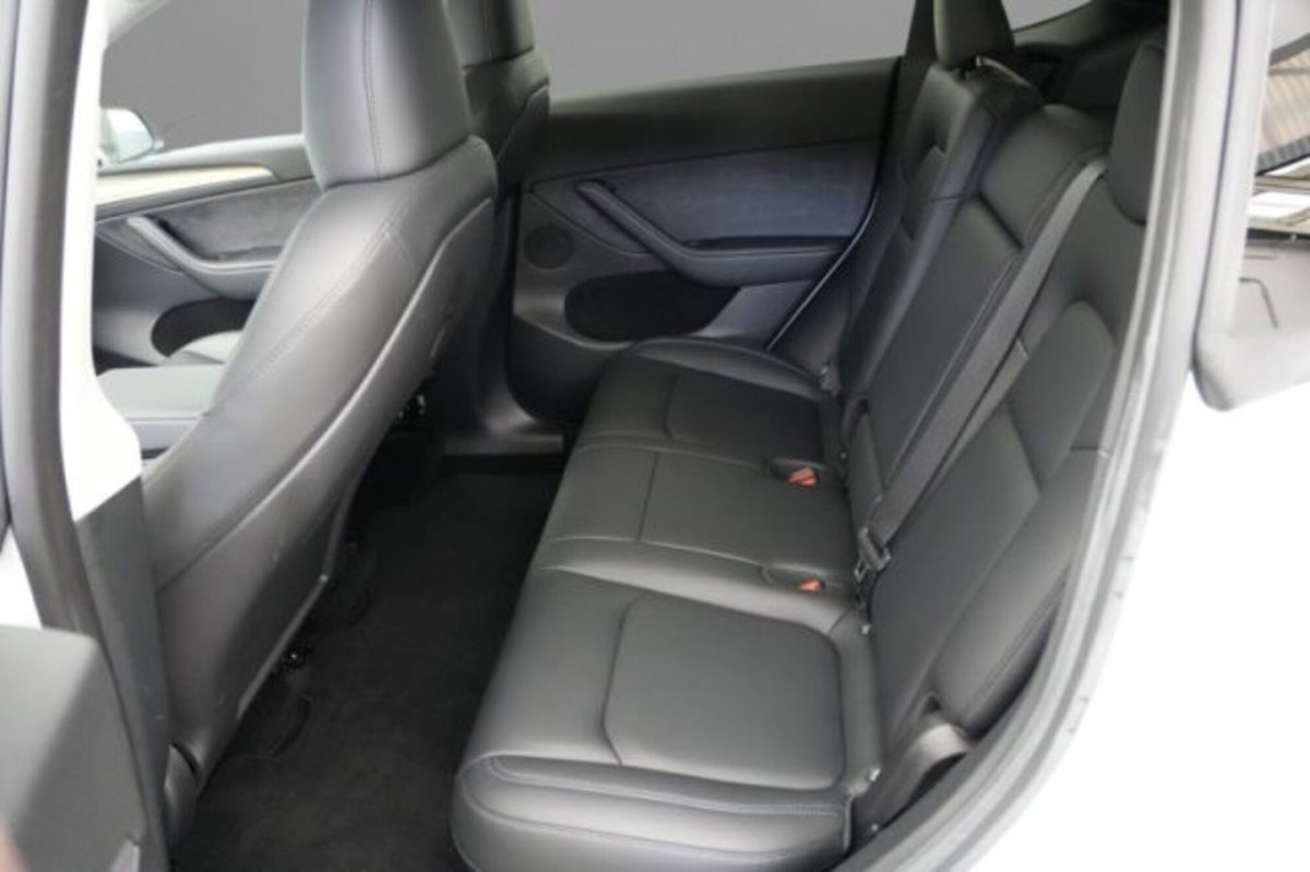 Tesla Model Y rwd (8)