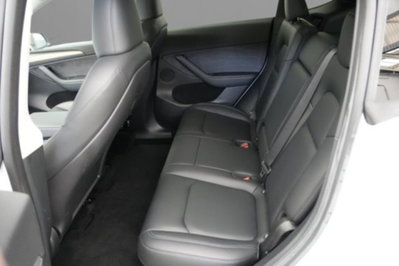 Tesla Model Y rwd (8)