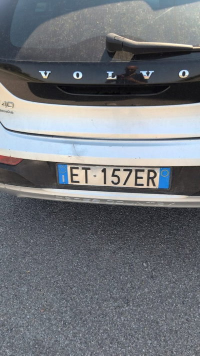 Volvo V40 Cross Country D2 1.6 Kinetic (4)