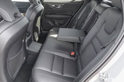 Volvo V60 T6 AWD Geartronic Business Plus (8)