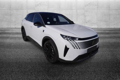 Peugeot 3008 1.2 hybrid 48V GT 136cv e-dcs6 (2)