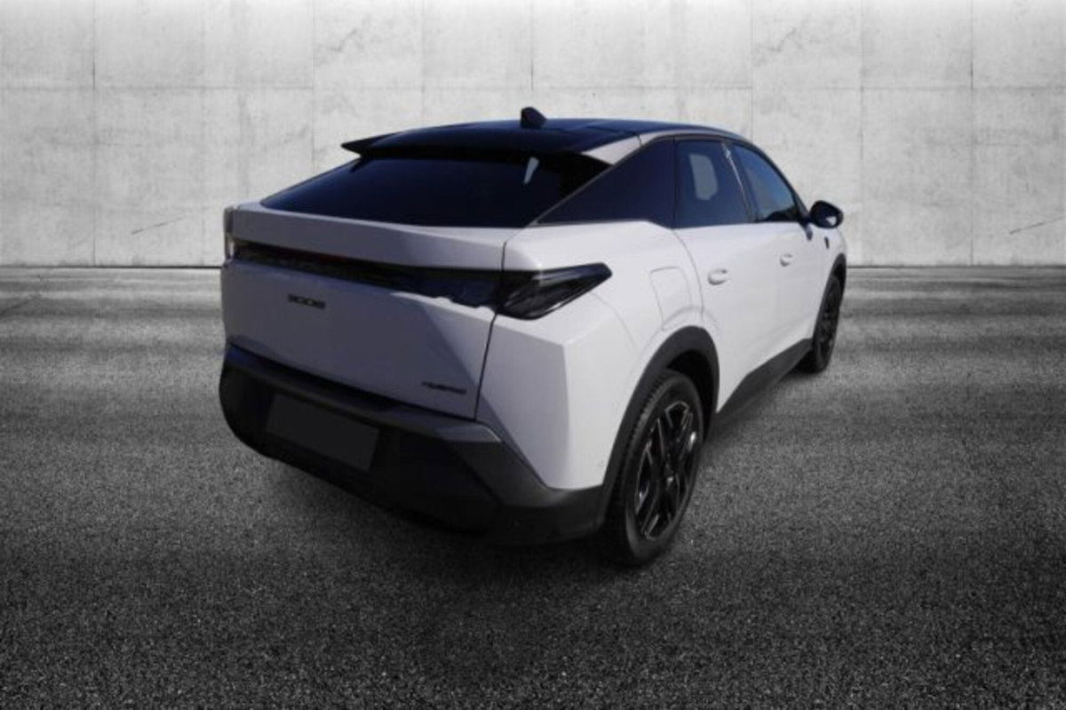 Peugeot 3008 1.2 hybrid 48V GT 136cv e-dcs6 (3)