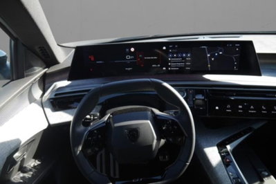 Peugeot 3008 1.2 hybrid 48V GT 136cv e-dcs6 (6)