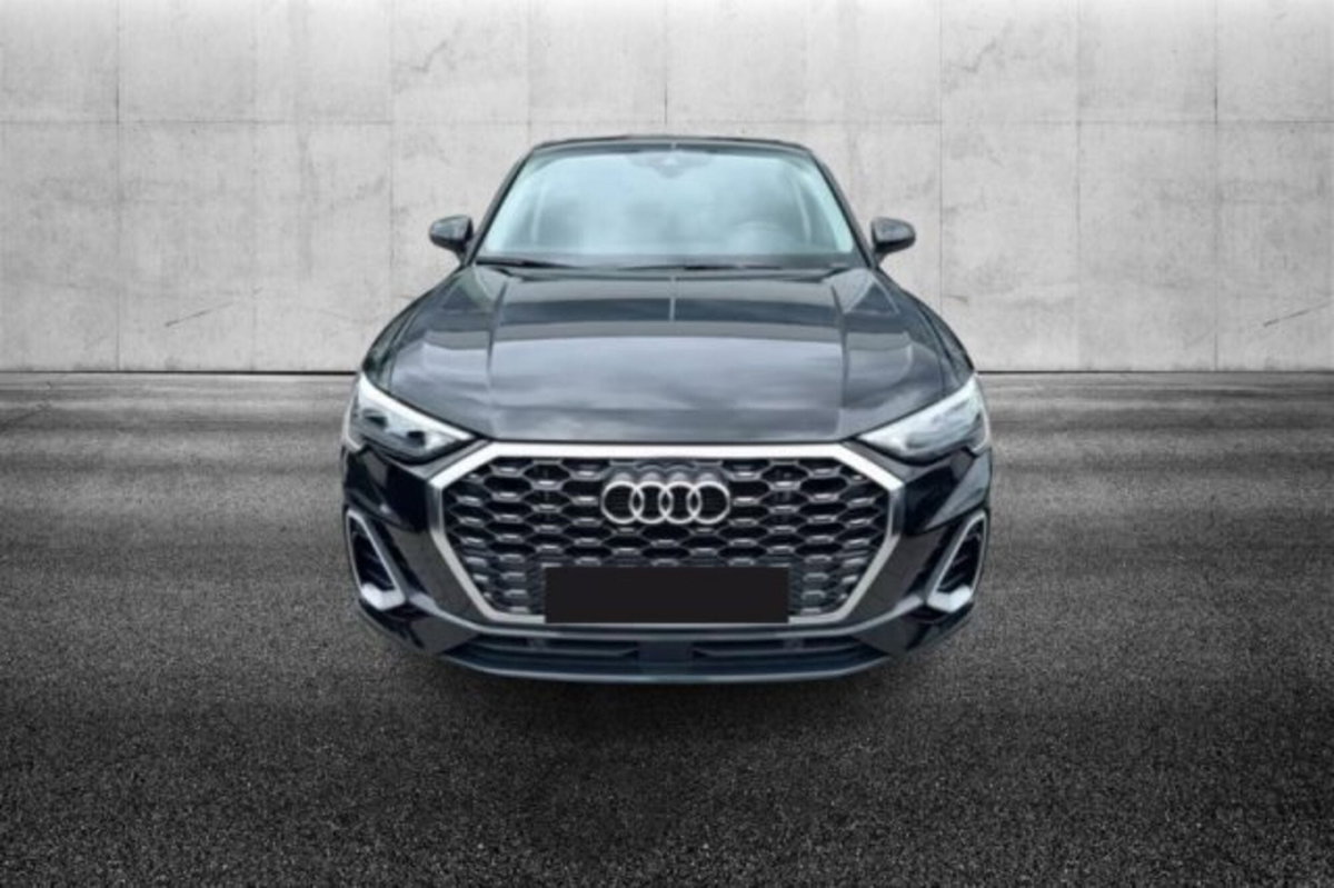 Audi Q3 Sportback 35 TDI quattro S tronic S line edition (5)