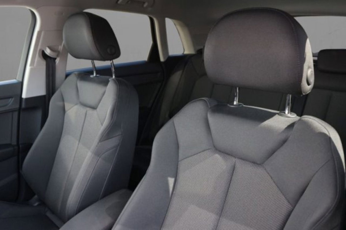 Audi Q3 35 TDI quattro S tronic Business Advanced (6)