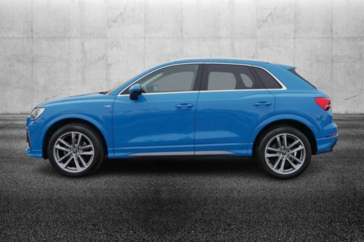 Audi Q3 Sportback 35 TDI quattro S tronic S line edition (3)