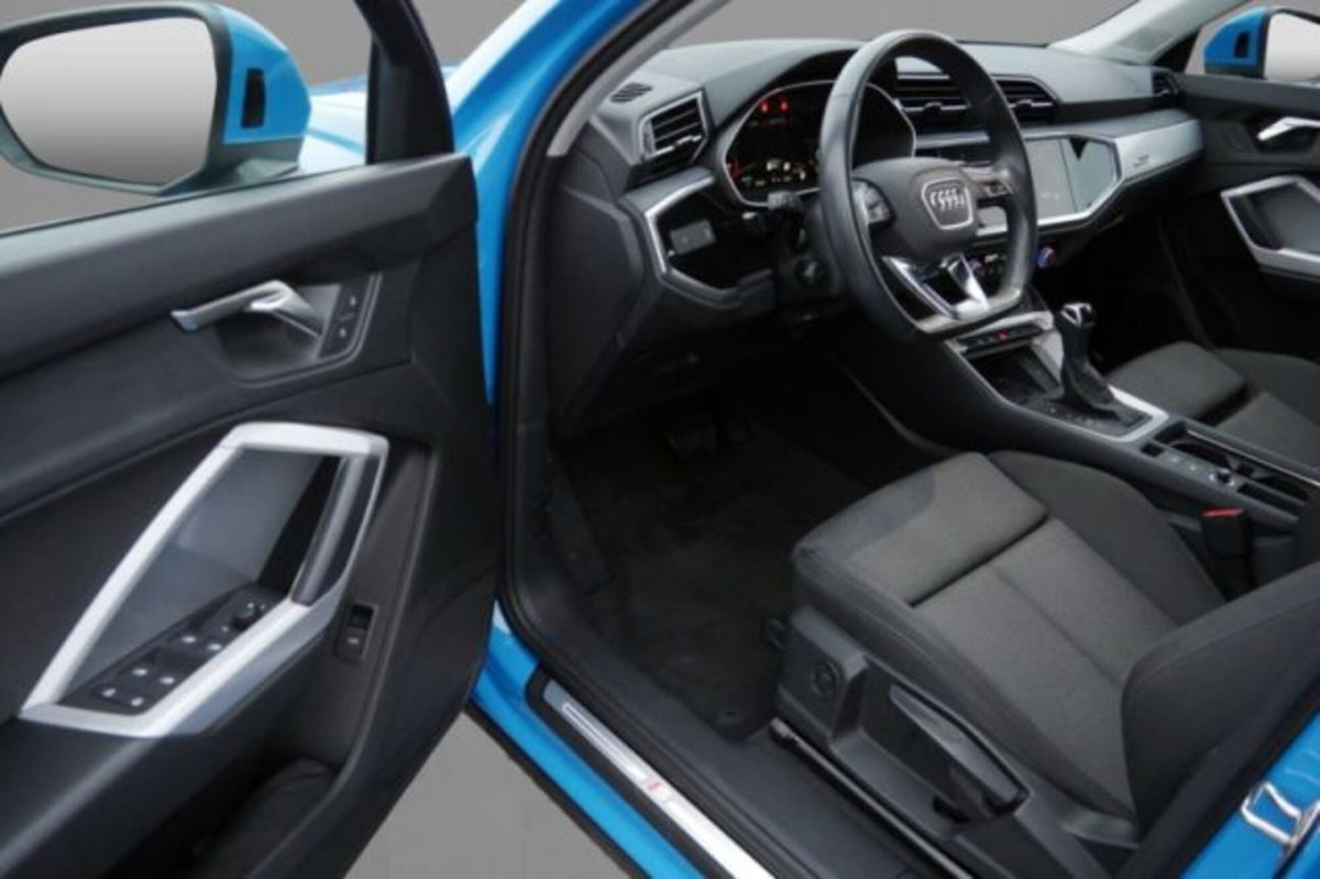 Audi Q3 Sportback 35 TDI quattro S tronic S line edition (5)