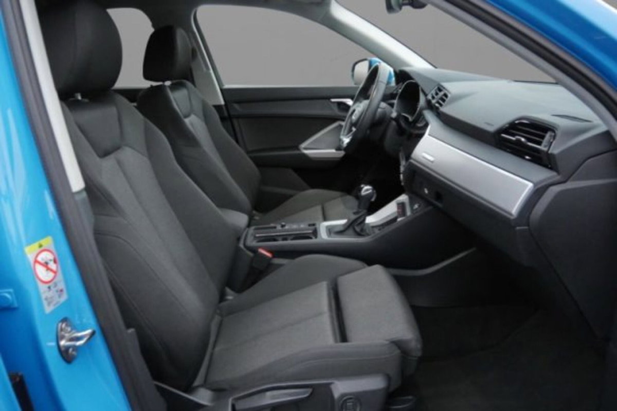 Audi Q3 Sportback 35 TDI quattro S tronic S line edition (6)