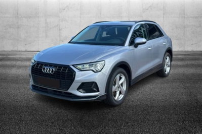 Audi Q3 35 TDI quattro S tronic Business (2)