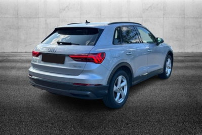 Audi Q3 35 TDI quattro S tronic Business (3)
