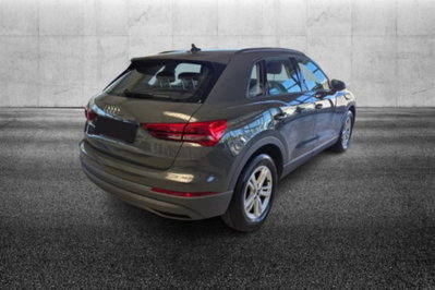 Audi Q3 35 TDI quattro S tronic Business (3)