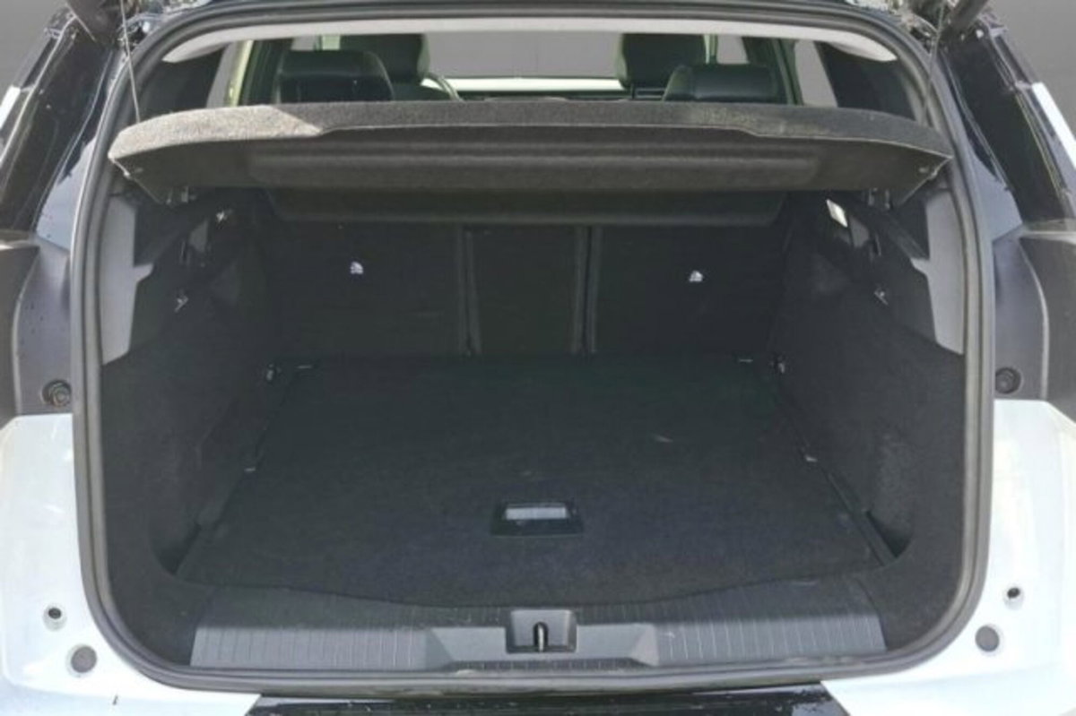 Citroen C5 Aircross 1.2 hybrid Plus 136cv e-dcs6 (8)