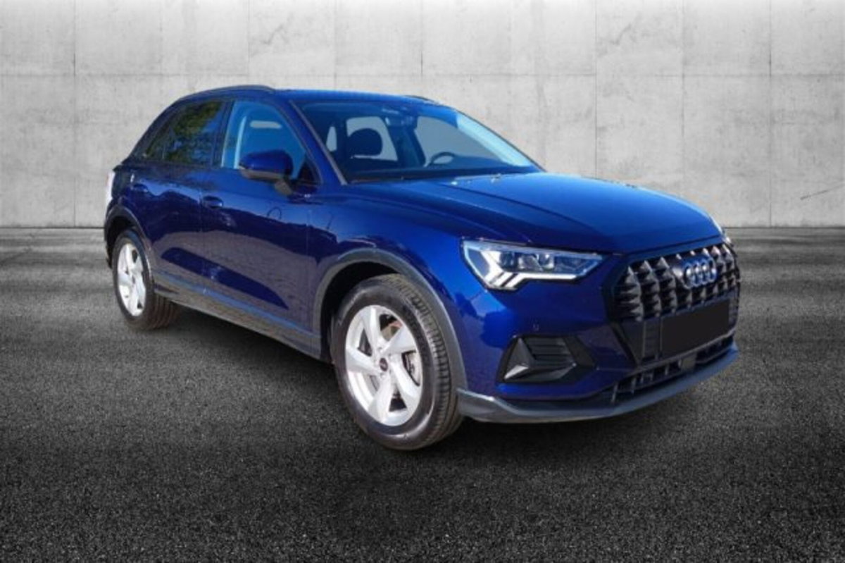 Audi Q3 35 TDI quattro S tronic Business Advanced (2)