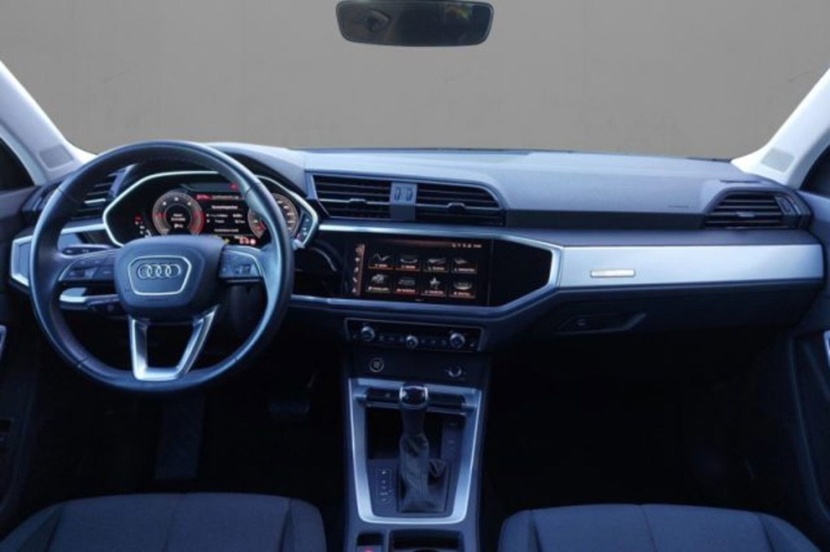 Audi Q3 35 TDI quattro S tronic Business Advanced (6)