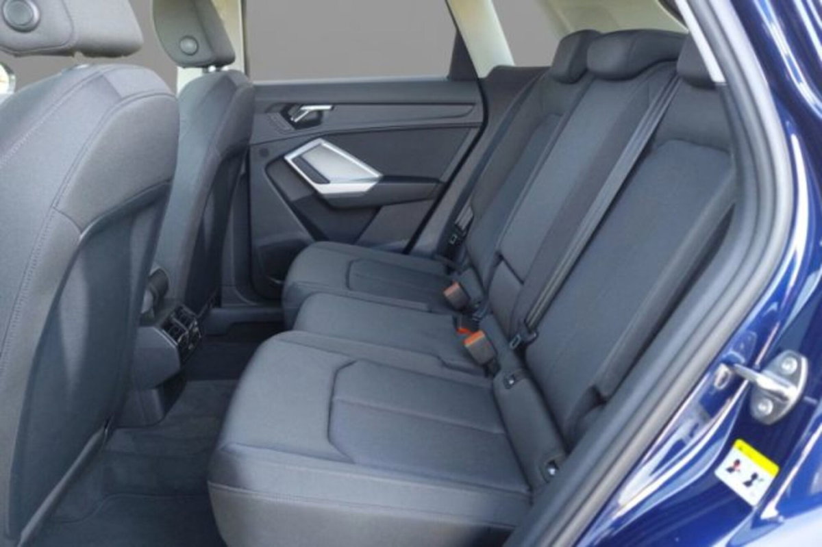 Audi Q3 35 TDI quattro S tronic Business Advanced (8)
