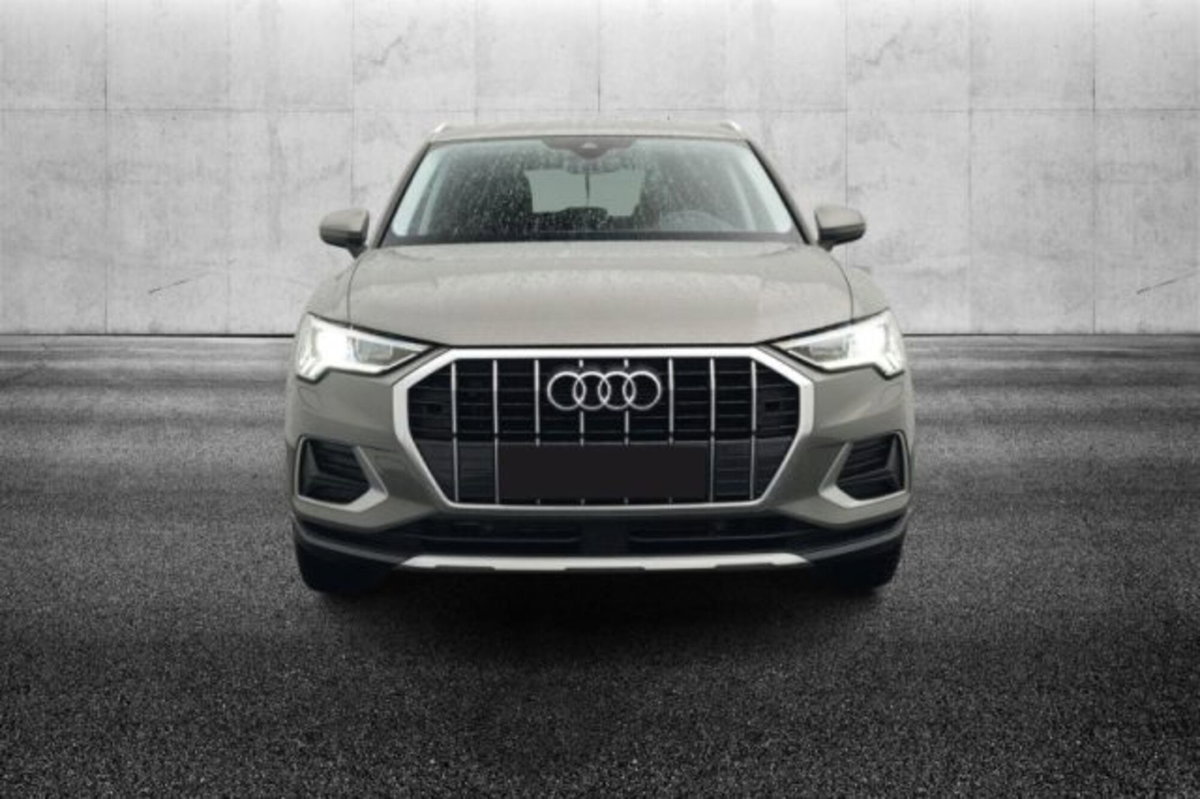 Audi Q3 35 TDI quattro S tronic Business Advanced (5)