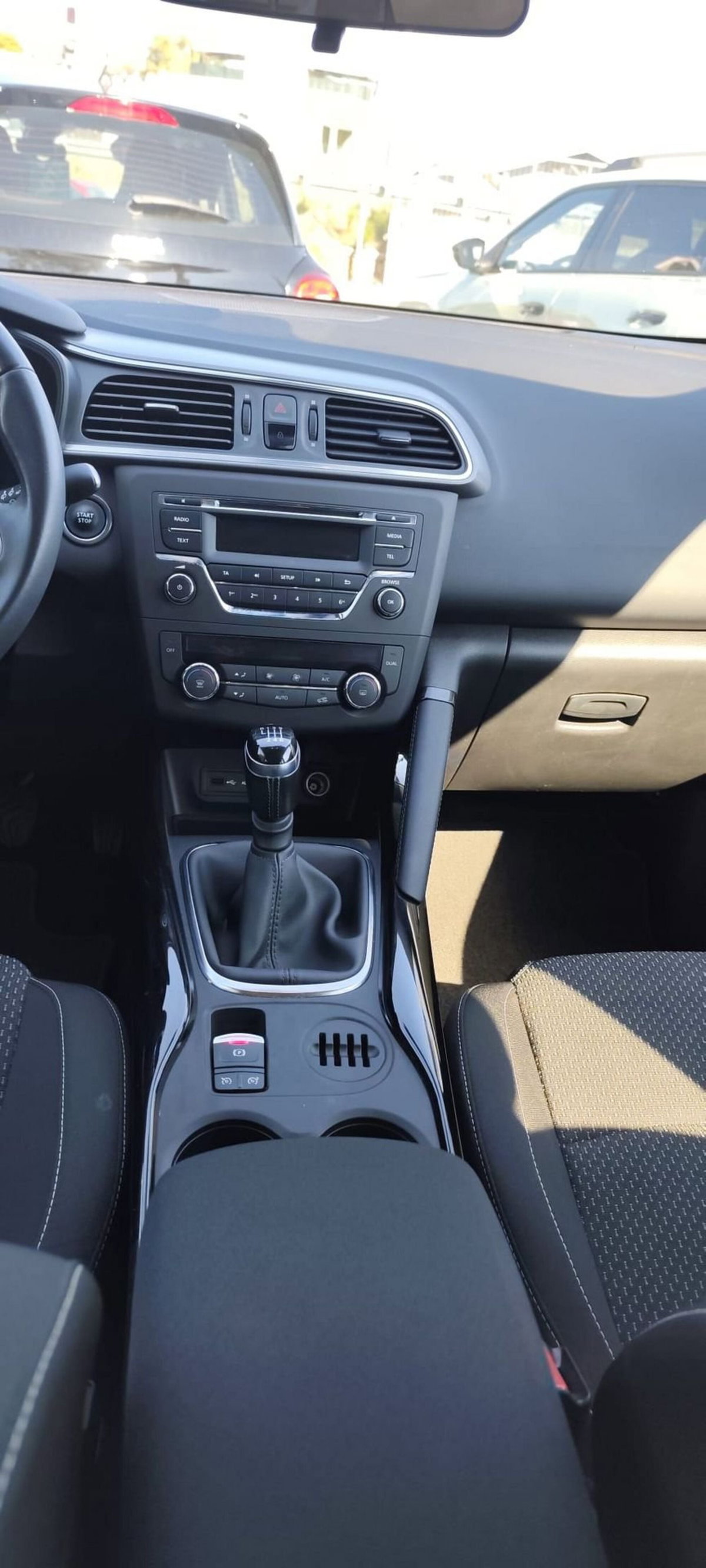 Renault Kadjar 8V 110CV Energy Zen (13)