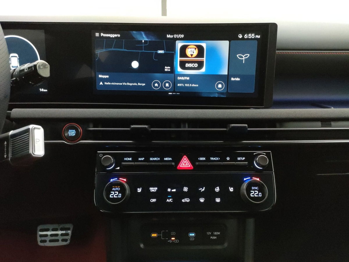Hyundai Tucson 1.6 hev Xtech 2wd 239cv auto (18)