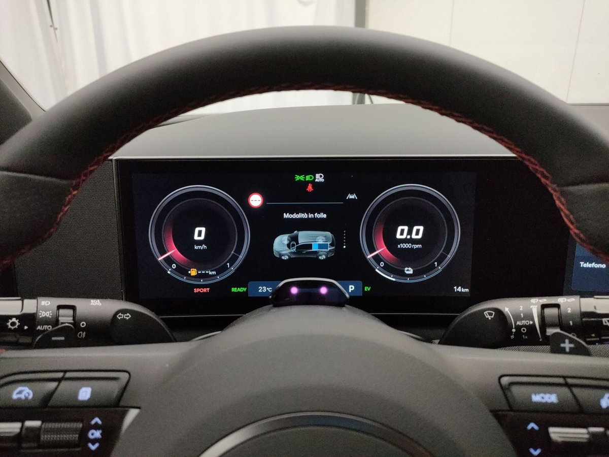 Hyundai Tucson 1.6 hev Xtech 2wd 239cv auto (20)