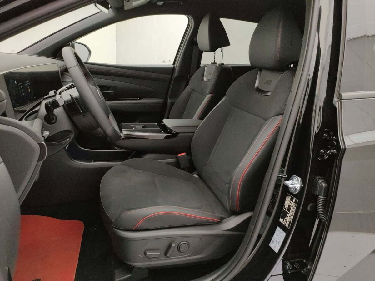 Hyundai Tucson 1.6 hev Xtech 2wd 239cv auto (8)