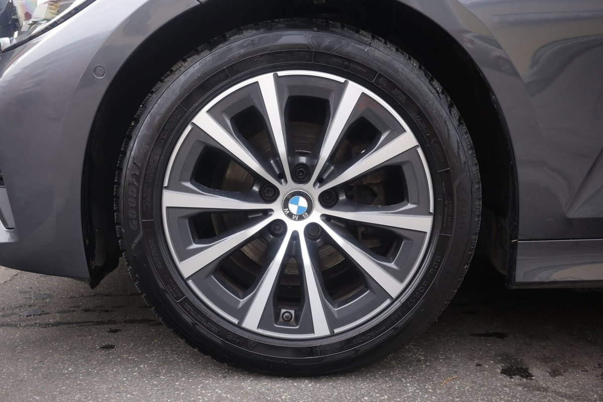 BMW Serie 3 Touring 318d  mhev 48V auto (5)