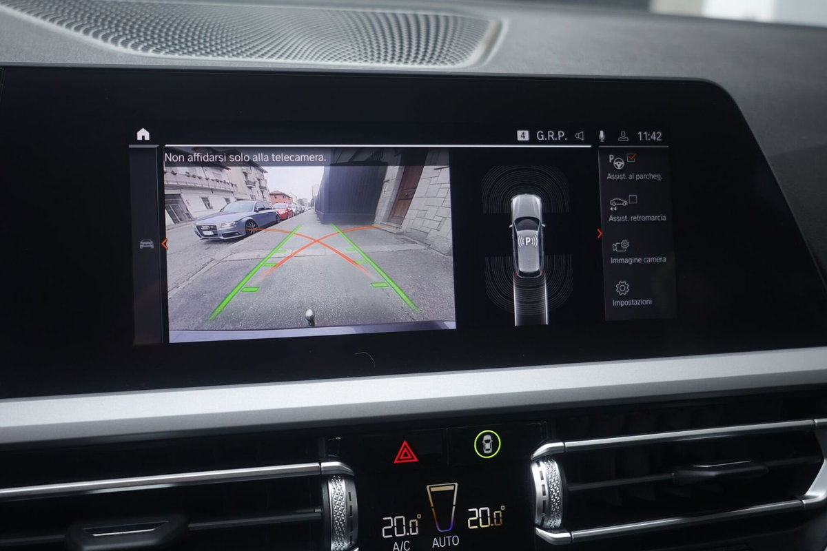 BMW Serie 3 Touring 318d  mhev 48V auto (9)