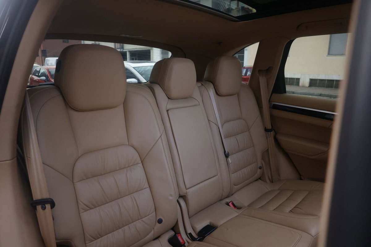 Porsche Cayenne 3.0 Diesel (15)