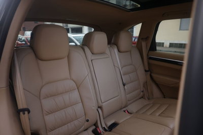Porsche Cayenne 3.0 Diesel (15)