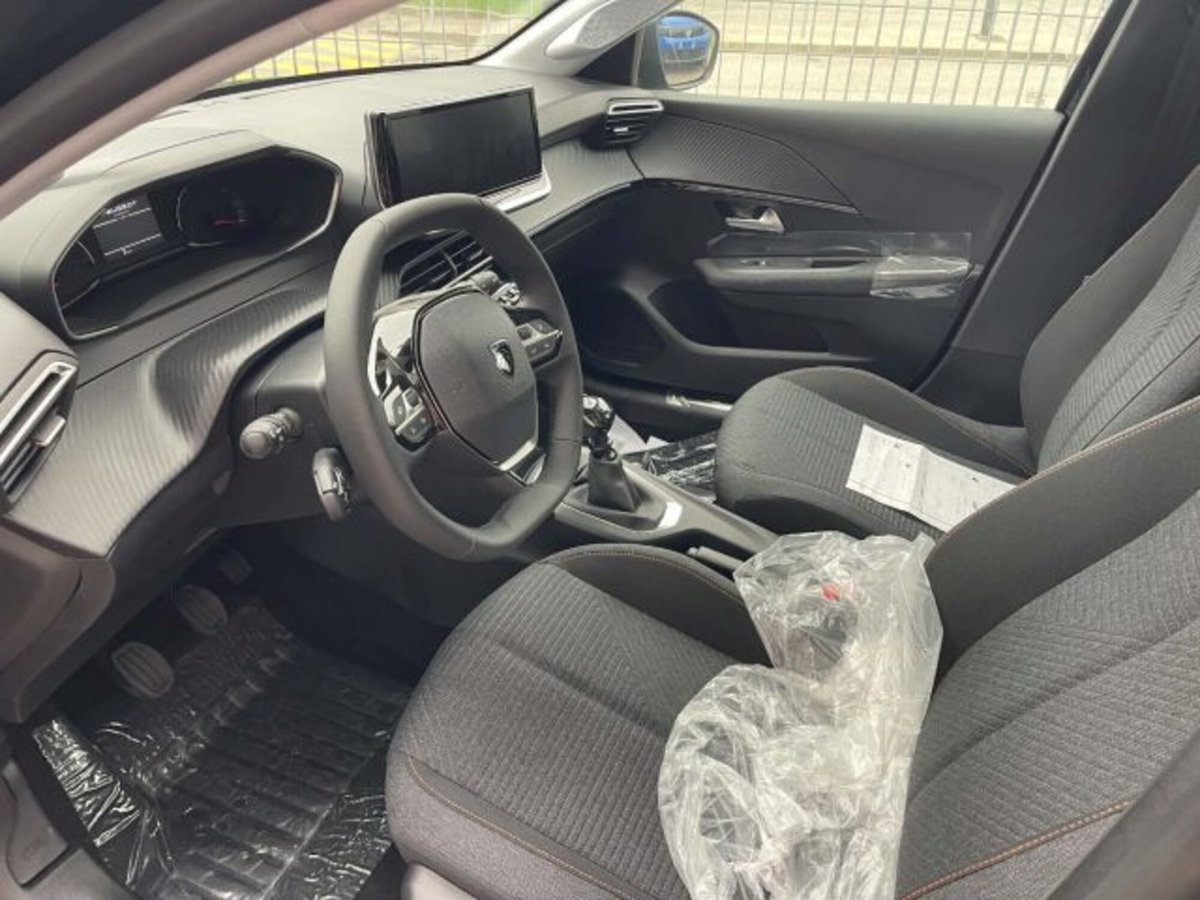 Opel Corsa 1.2 100 CV Edition (7)