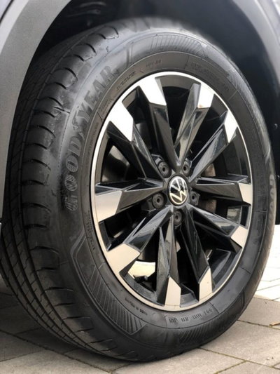 Volkswagen T-Cross 1.0 TSI 110 CV DSG Style (7)