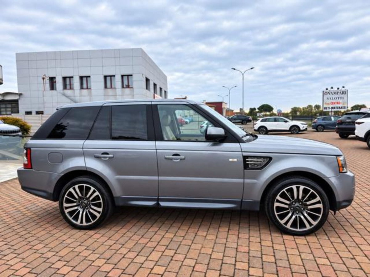 Land Rover Range Rover Sport 3.0 SDV6 HSE (4)