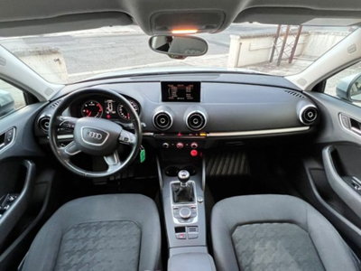 Audi A3 Sportback 1.6 TDI Young (11)