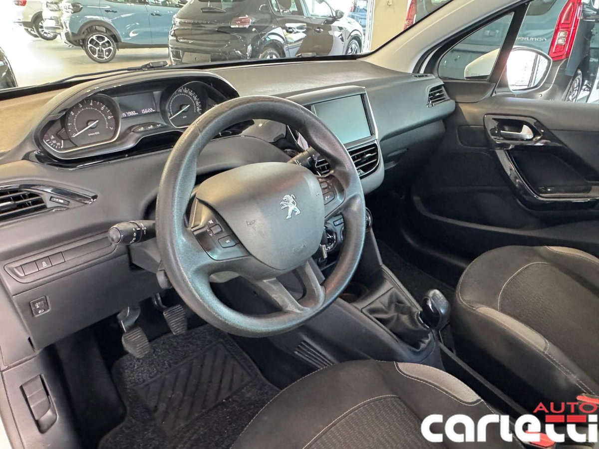 Peugeot 208 82 5 porte Active (16)