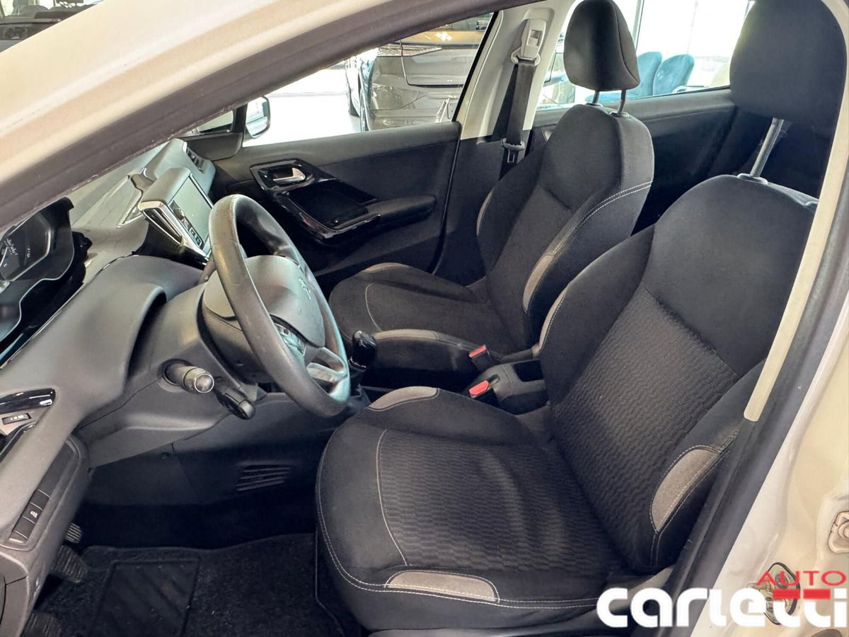 Peugeot 208 82 5 porte Active (9)