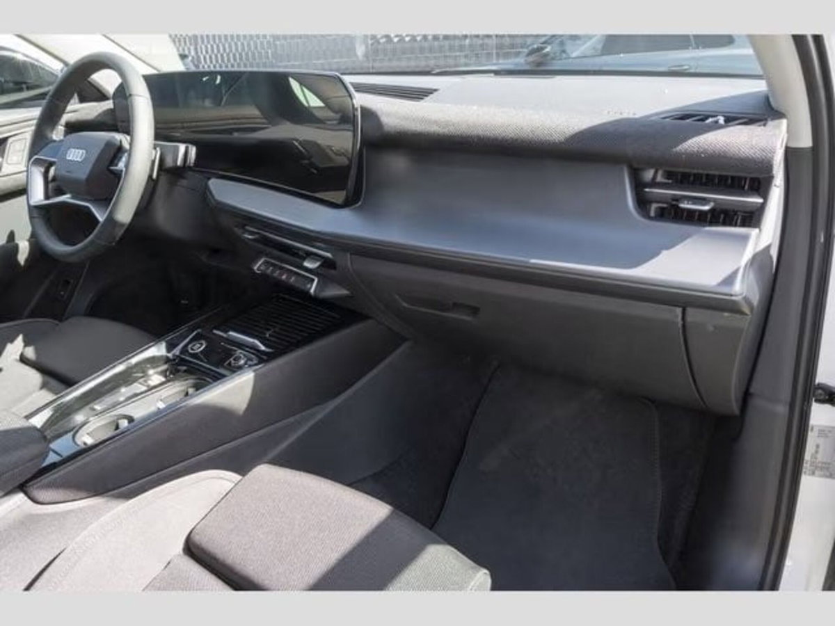 Audi Q3 Sportback Sportback 35 1.5 tfsi s-tronic (6)