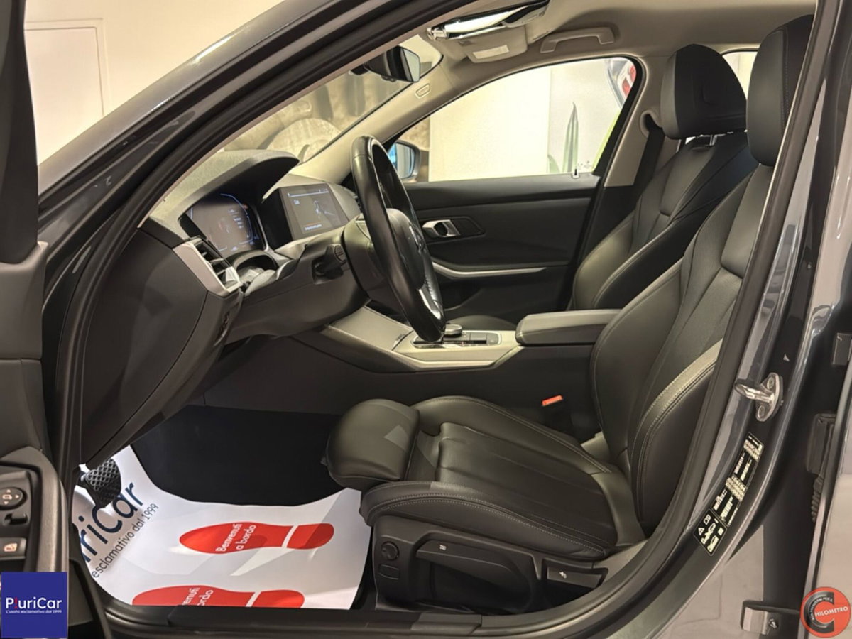 BMW Serie 3 320d 48V xDrive (20)