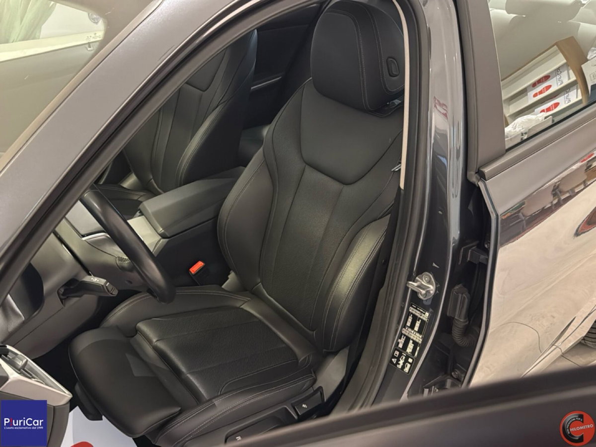 BMW Serie 3 320d 48V xDrive (3)