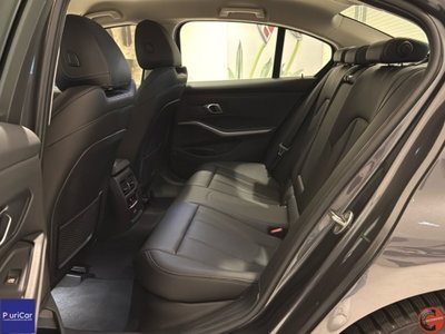 BMW Serie 3 320d 48V xDrive (8)