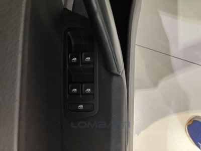 Volkswagen Golf Variant 1.6 TDI 90 CV Trendline BlueMotion Technology (13)