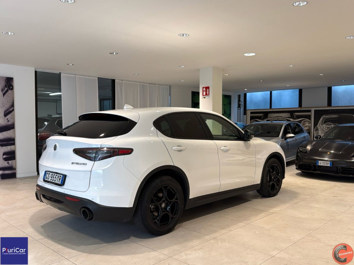 Alfa Romeo Stelvio Stelvio 2.2 Turbodiesel 210 CV AT8 Q4 GT Junior (7)