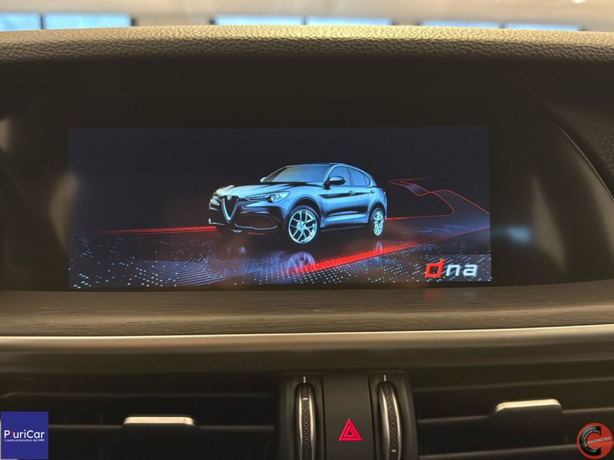 Alfa Romeo Stelvio Stelvio 2.2 Turbodiesel 210 CV AT8 Q4 Ti (13)