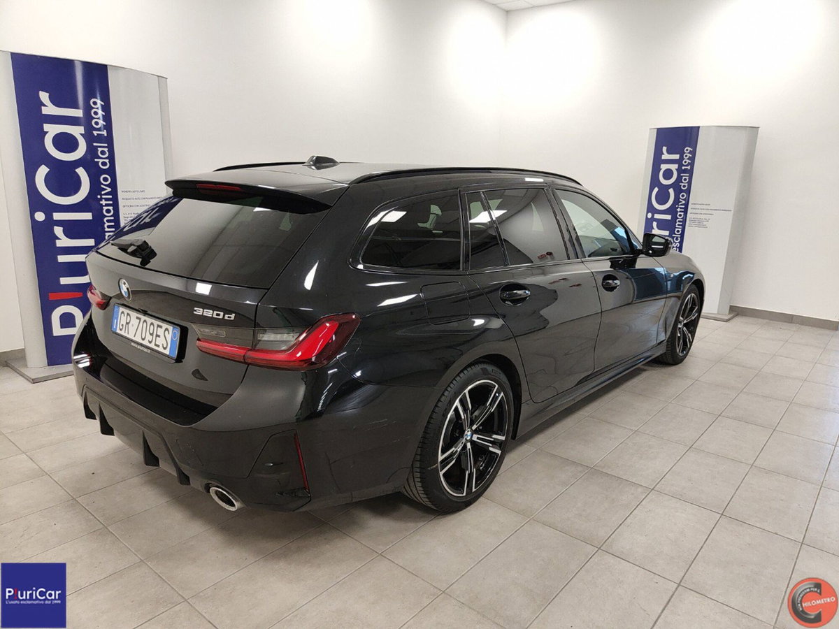 BMW Serie 3 Touring 320d  mhev 48V MSport auto (9)