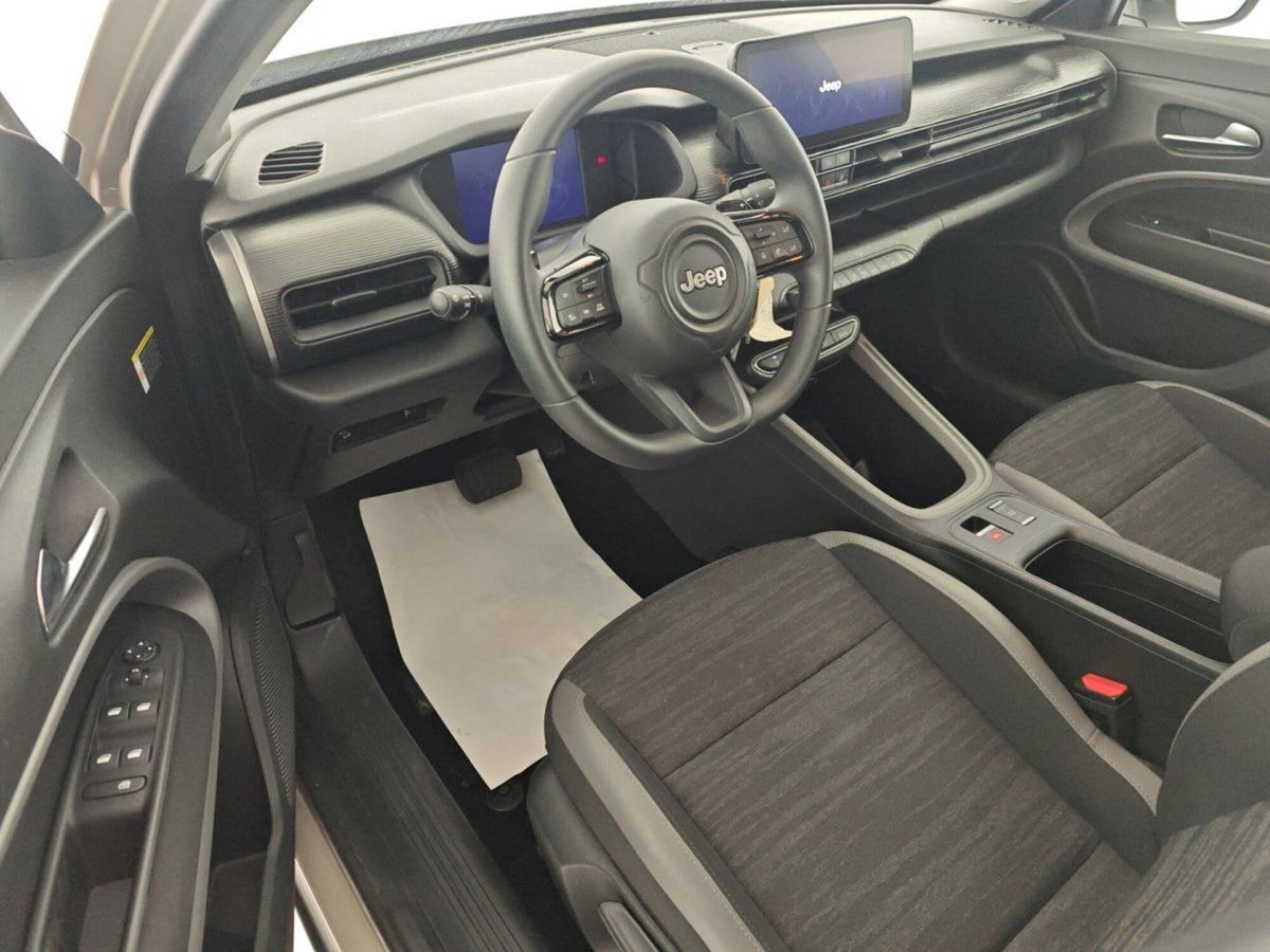 Jeep Avenger 1.2 turbo Longitude fwd 100cv (8)