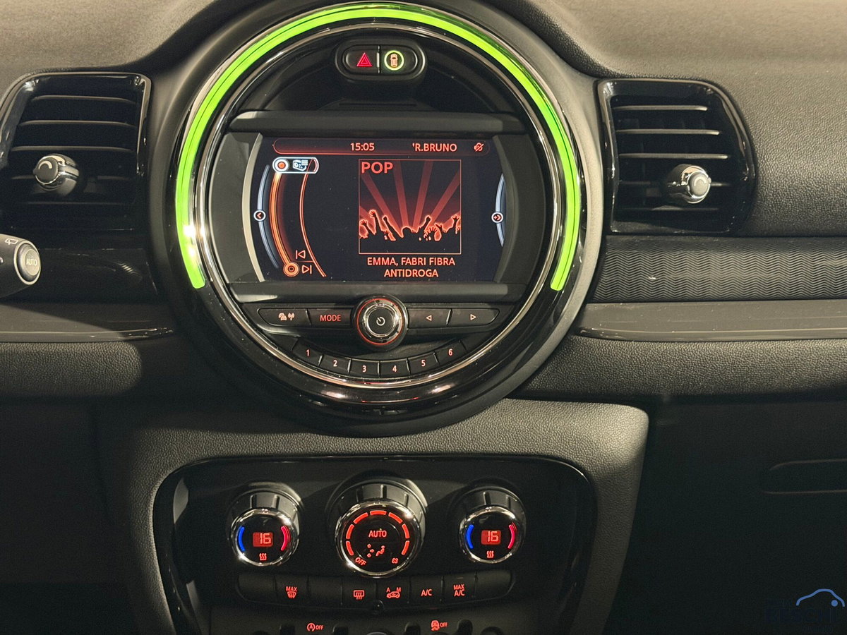 MINI Mini Clubman 2.0 Cooper D Untold Clubman (10)