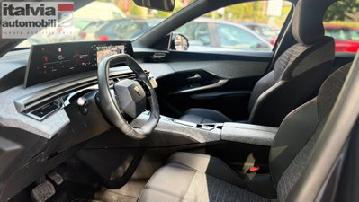 Peugeot 3008 1.2 hybrid Allure 145cv e-dcs6 (14)