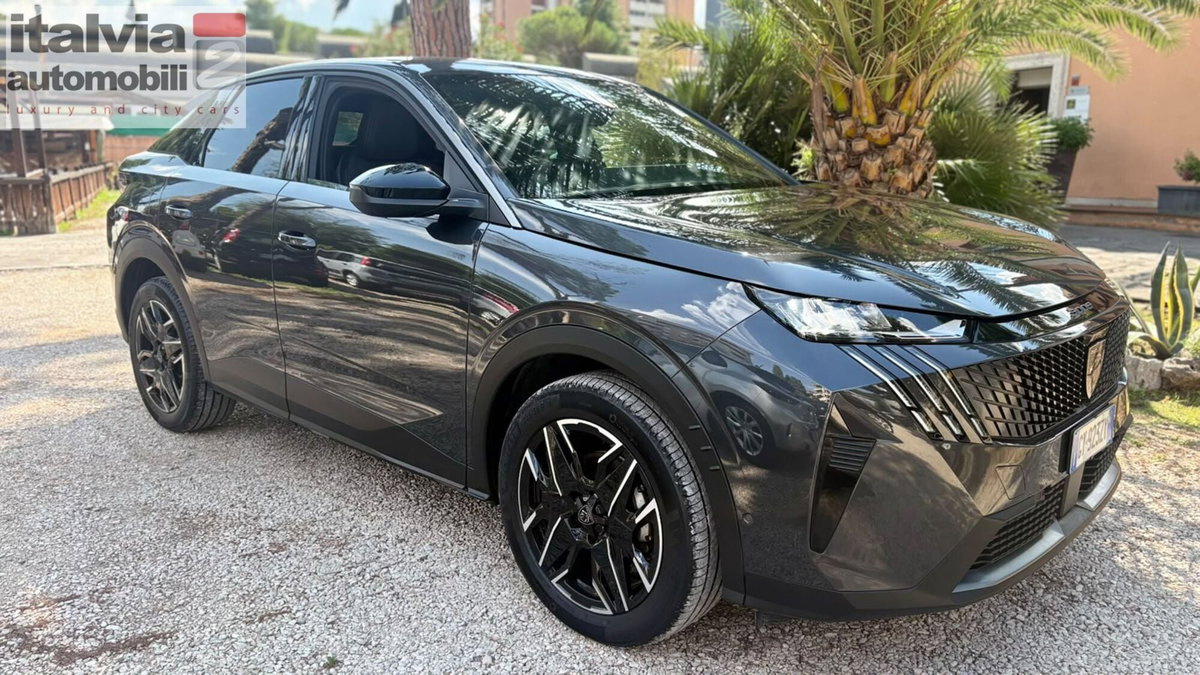 Peugeot 3008 1.2 hybrid Allure 145cv e-dcs6 (3)
