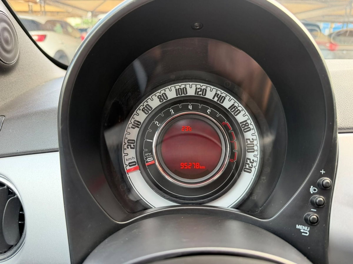 Fiat 500 1.0 Hybrid Sport (14)