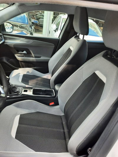 Opel Mokka 1.2 Turbo Edition (9)