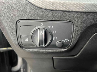 Audi Q2 Q2 30 TDI S line Edition (10)